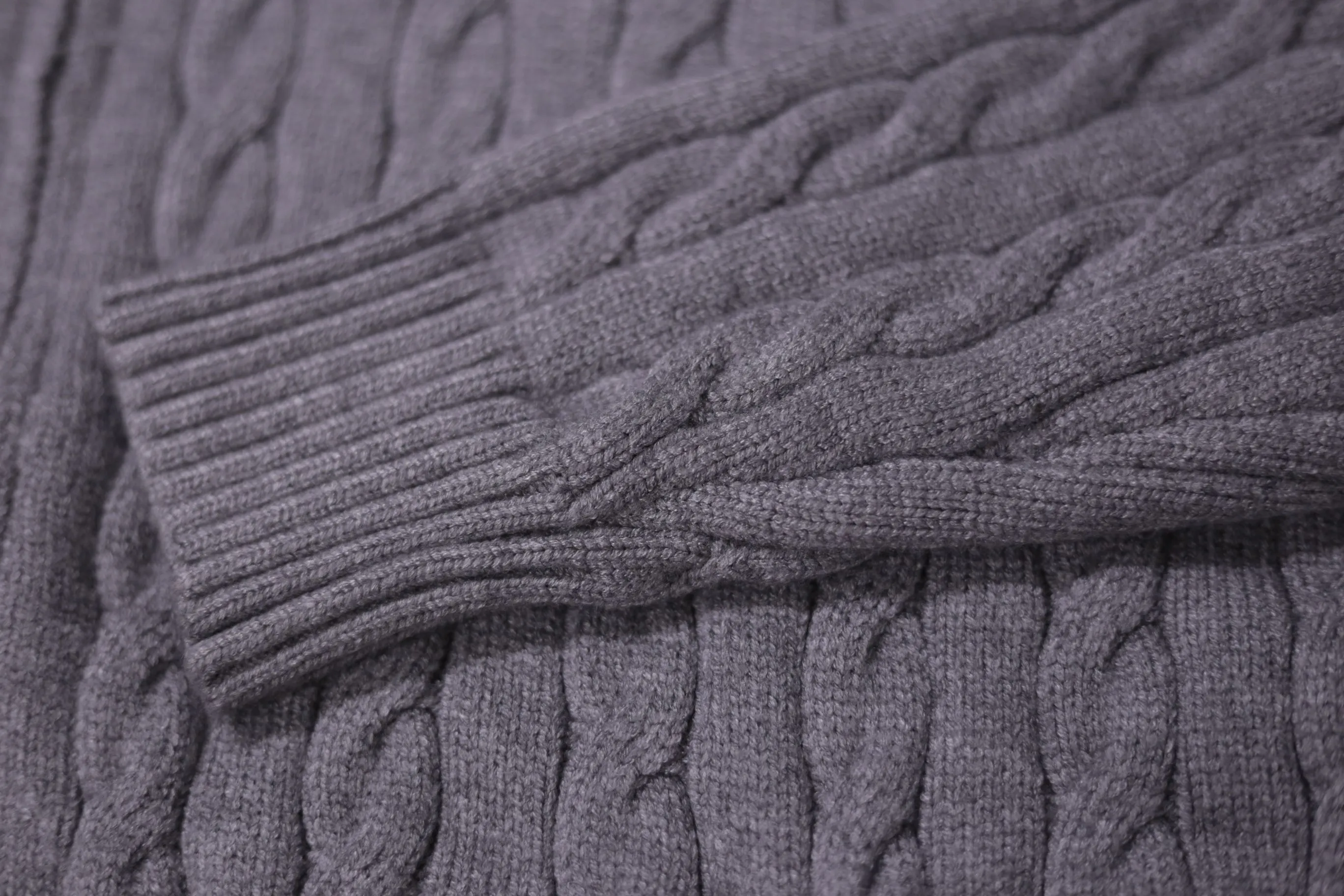 P300 Style No. D07) The top version on the market in 2025 Ralph Lauren #ootddailywear #Autumn and winter sweater #Knitted sweater outfit #ralph lauren sweater #Can be worn by both men and women [Star R] Finally waited until the Ralph men’s twist sweater half-zip bra top was put on and it’s finally here! The hottest half-zip sweater! Limited editions every year, there won’t be many models in the store! Ralph Lauren Men's Half-Zip Twist Sweater [Fire R] The shape is really nice. It can be worn alone or as a jacket. It can be worn inside or outside, or it can be worn inside with a shirt ~ 100% pure cotton #Practical Wear Colors: off-white, navy blue, khaki, gray, size S to XL